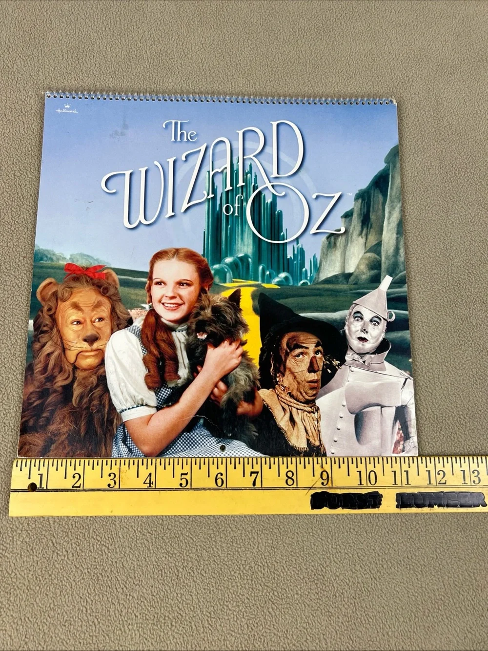 VTG 1995 Hallmark Wizard Of Oz Calendar. Dorothy, Tin Man, Cowardly Lion, Toto.